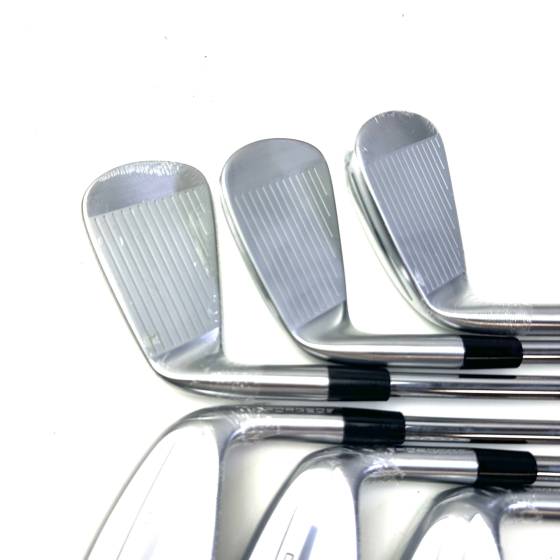 New Taylormade P770 2025 Irons / 5-PW / Elevate MPH 95 Regular Flex