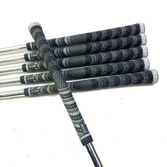 Mizuno JPX 925 Hot Metal HL Irons / 5-PW / True Temper Dynamic Gold 95 Regular Flex