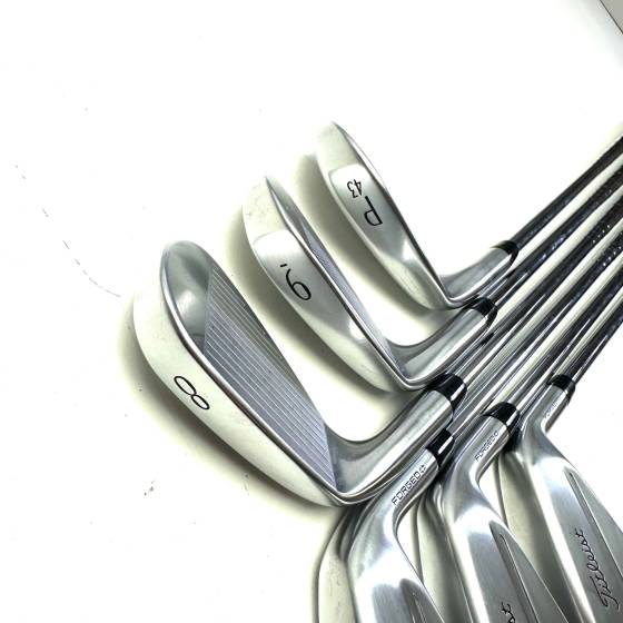 Titleist T250 Irons / 5-PW / AMT Black Stiff Flex