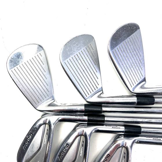 Mizuno MP-64 Irons / 4-9 / Dynamic Gold R300 Regular Flex
