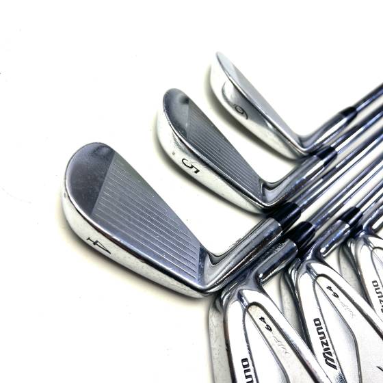 Mizuno MP-64 Irons / 4-9 / Dynamic Gold R300 Regular Flex