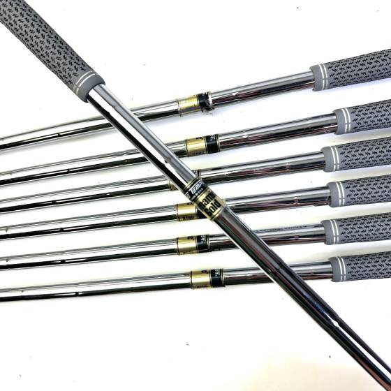 Ping i525 Irons / 4-PW / Dynamic Gold X100 X-Stiff Flex