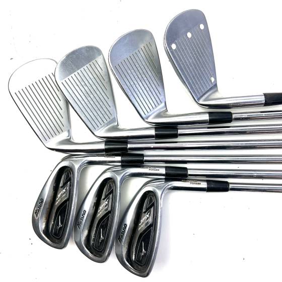 Mizuno JPX 800 Pro Irons / 4-PW / Dynamic Gold XP R300 Regular Flex