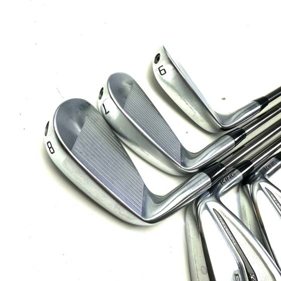 Cobra King Forged Tec-X Irons / 7-GW / Recoil ESX 460 Regular Flex