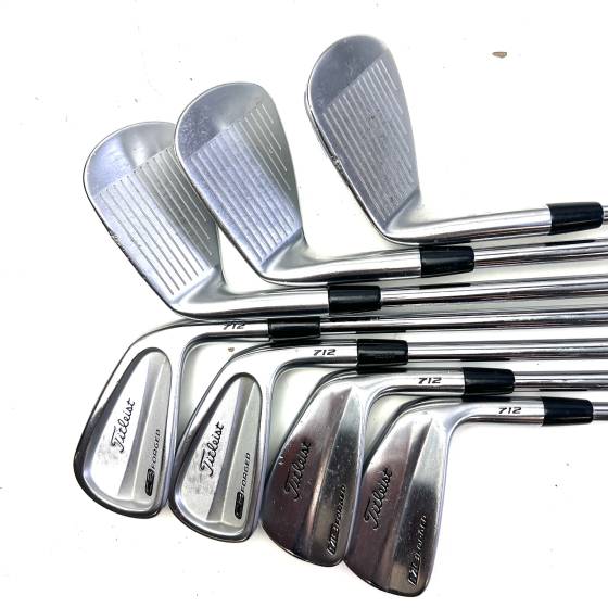 Titleist 712 CB/MB Forged Irons / 4-PW / Project X Regular Flex