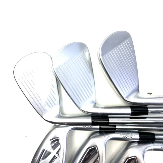 New Mizuno JPX 925 Hot Metal Pro Irons / 5-PW / Dynamic Gold 105 Stiff Flex