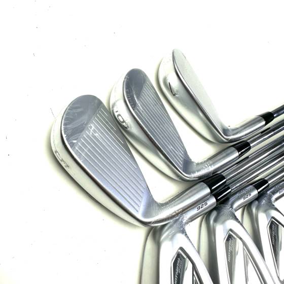 New Mizuno JPX 925 Hot Metal Pro Irons / 5-PW / Dynamic Gold 105 Stiff Flex