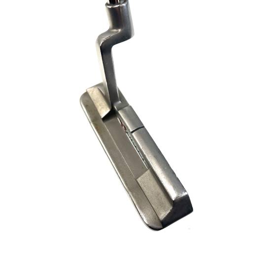Odyssey White Hot XG Putter / 34 Inches
