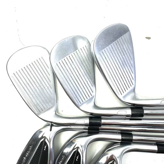 Taylormade QI HL Irons / 5-PW / Dynamic Gold 105 Stiff Flex