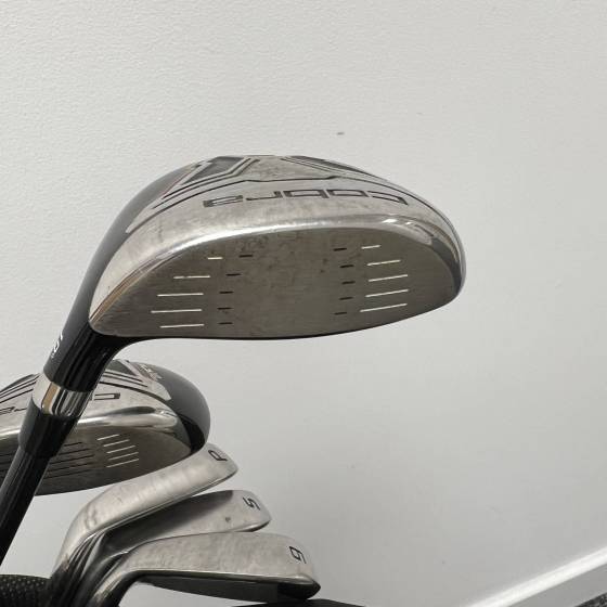Cobra Fly XL Full Set With Bag / Driver – SW + Putter / Regular Flex
