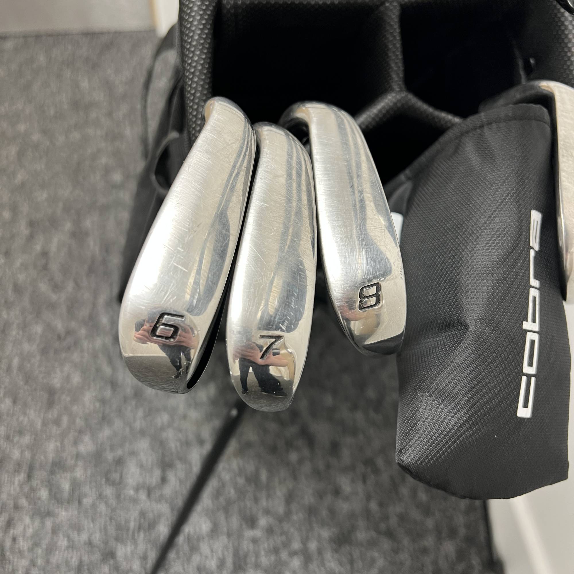 Cobra Fly XL Full Set With Bag / Driver - SW + Putter / Regular Flex