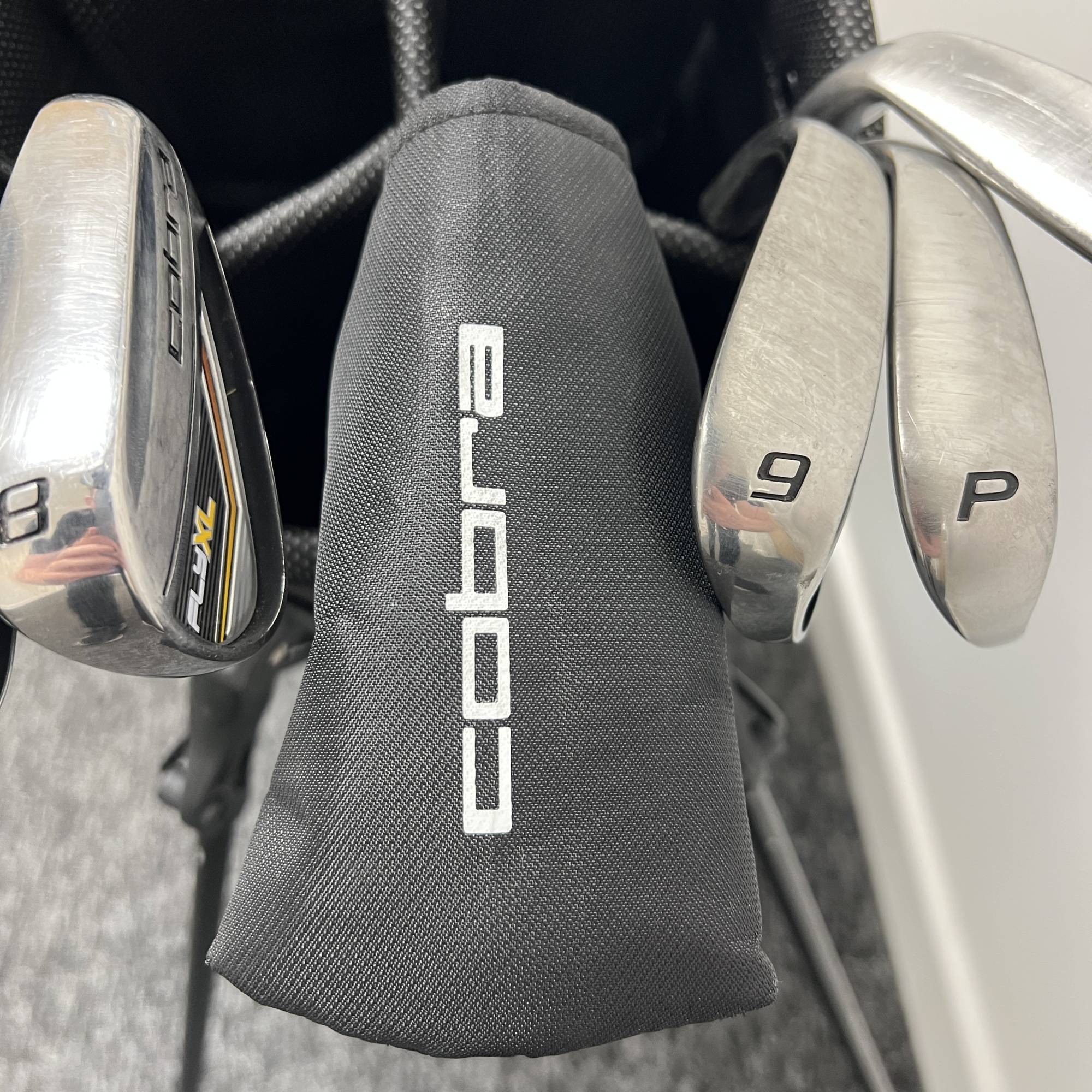 Cobra Fly XL Full Set With Bag / Driver - SW + Putter / Regular Flex