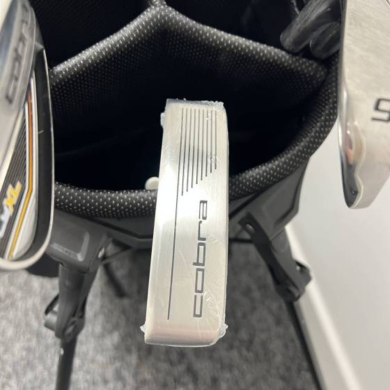 Cobra Fly XL Full Set With Bag / Driver – SW + Putter / Regular Flex