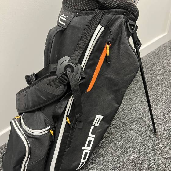 Cobra Fly XL Full Set With Bag / Driver – SW + Putter / Regular Flex